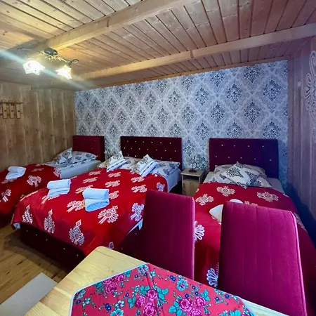 Trzy Sroczki Couette-café Białka Tatrzańska