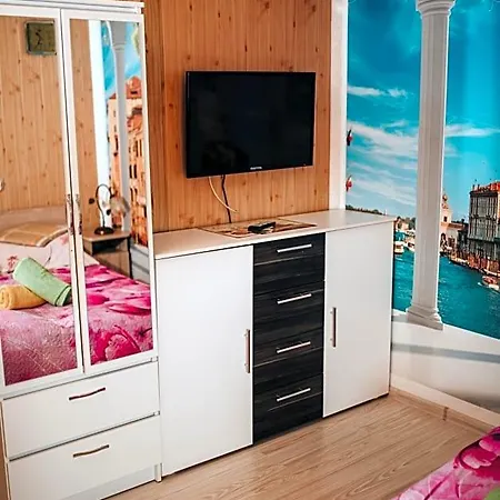 Nocleg ze śniadaniem Trzy Sroczki