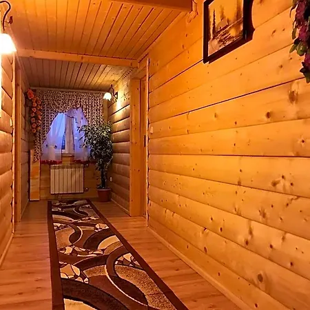Trzy Sroczki Nocleg ze śniadaniem 3*